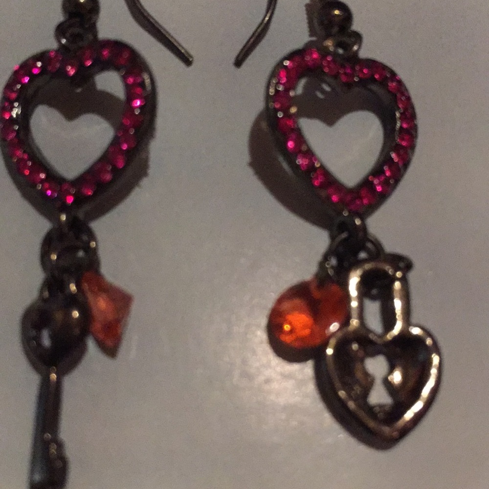 EARRINGS - Picture 9 of 11